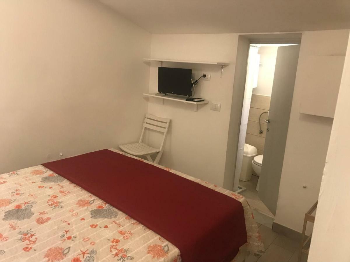 Guest House Montenegro 斯培西亚 外观 照片